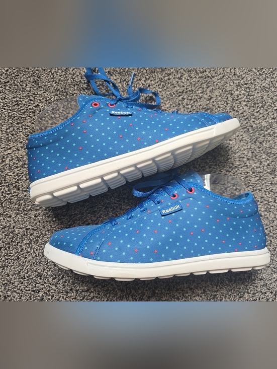 Reebok Shoes - Reebok Womens Skyscape Runaround Comfort Walking Sneakers Polka Dot Size 7.5